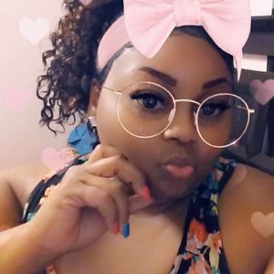 Meet your Posher, Tiffani
